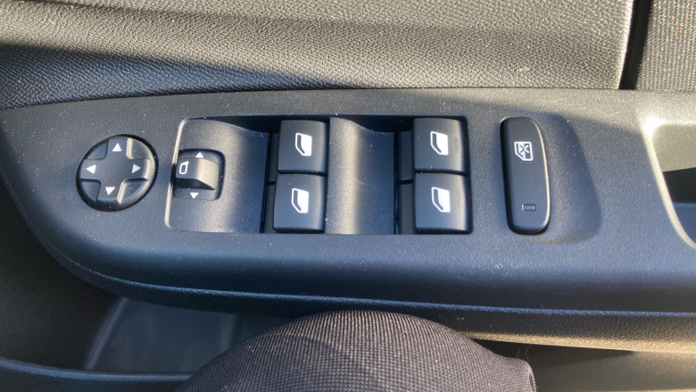 Vauxhall Corsa 1.2 Design 5dr Petrol Hatchback